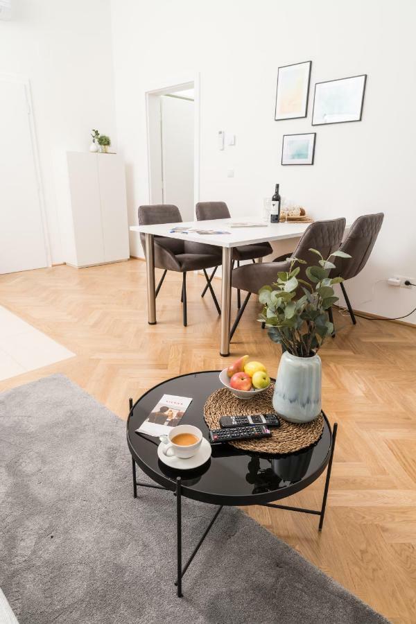 Stadlau Live Apartments Відень Екстер'єр фото